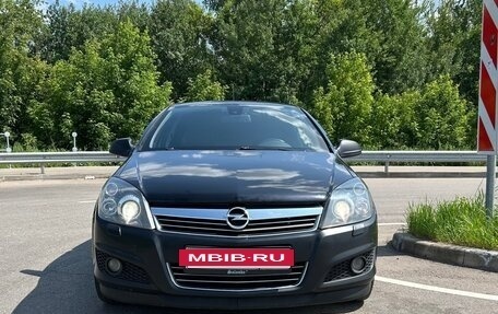 Opel Astra H, 2011 год, 650 000 рублей, 2 фотография