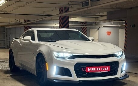 Chevrolet Camaro VI, 2022 год, 3 950 000 рублей, 3 фотография