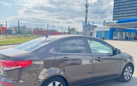 KIA Rio III рестайлинг, 2015 год, 999 000 рублей, 3 фотография