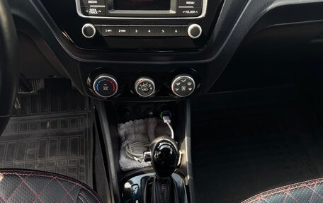 KIA Rio III рестайлинг, 2015 год, 999 000 рублей, 20 фотография