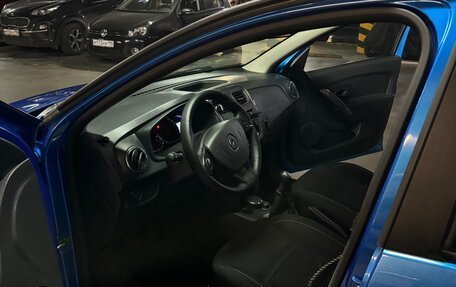 Renault Sandero II рестайлинг, 2015 год, 1 040 000 рублей, 11 фотография
