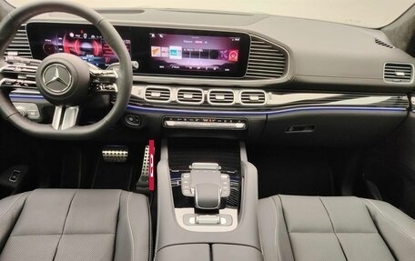 Mercedes-Benz GLS, 2024 год, 18 700 000 рублей, 7 фотография