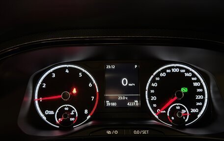 Volkswagen Polo VI (EU Market), 2021 год, 2 000 000 рублей, 14 фотография