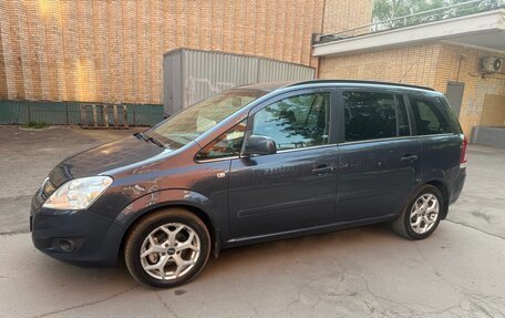 Opel Zafira B, 2011 год, 750 000 рублей, 3 фотография