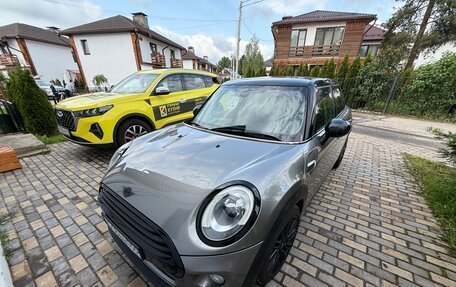 MINI Hatch, 2017 год, 1 650 000 рублей, 3 фотография
