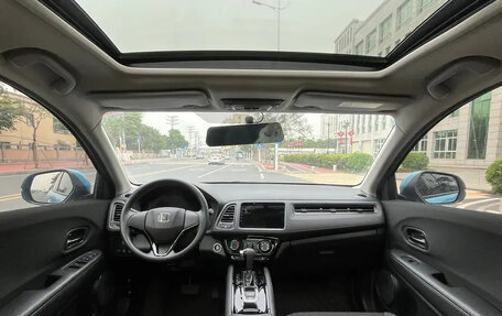 Honda Vezel, 2020 год, 1 350 000 рублей, 7 фотография