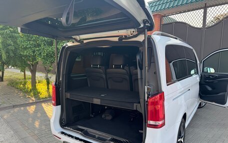 Mercedes-Benz V-Класс, 2017 год, 4 750 000 рублей, 5 фотография