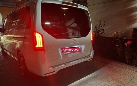Mercedes-Benz V-Класс, 2017 год, 4 750 000 рублей, 11 фотография