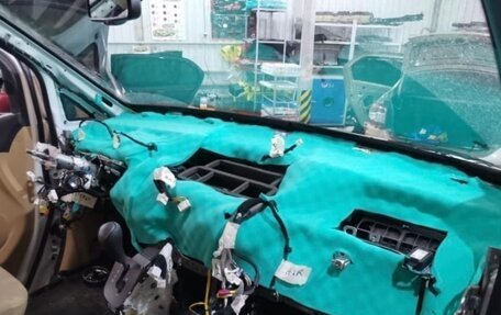 Hyundai H-1 II рестайлинг, 2020 год, 3 700 000 рублей, 21 фотография