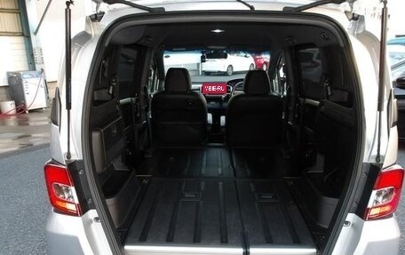 Honda Freed I, 2016 год, 820 000 рублей, 16 фотография
