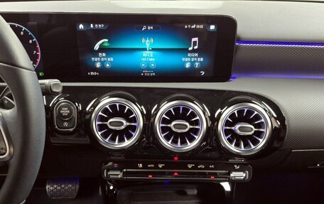 Mercedes-Benz A-Класс, 2022 год, 2 707 334 рублей, 14 фотография
