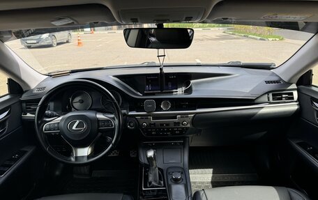 Lexus ES VII, 2018 год, 2 900 000 рублей, 12 фотография