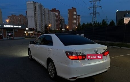 Toyota Camry, 2015 год, 1 950 000 рублей, 2 фотография