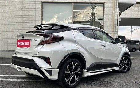 Toyota C-HR I рестайлинг, 2021 год, 1 680 000 рублей, 6 фотография