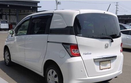 Honda Freed I, 2016 год, 907 000 рублей, 5 фотография