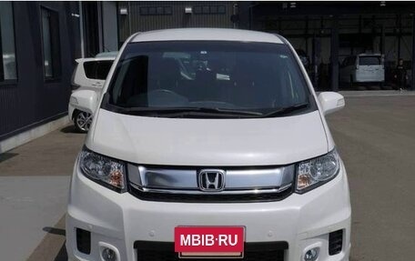 Honda Freed I, 2016 год, 907 000 рублей, 2 фотография