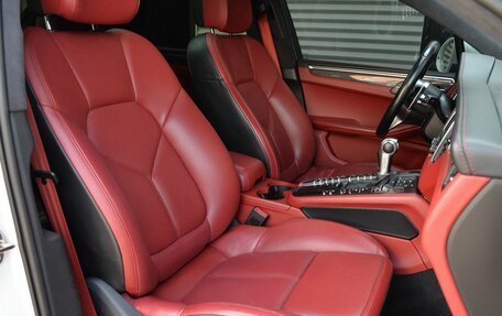 Porsche Macan I рестайлинг, 2014 год, 3 690 000 рублей, 38 фотография