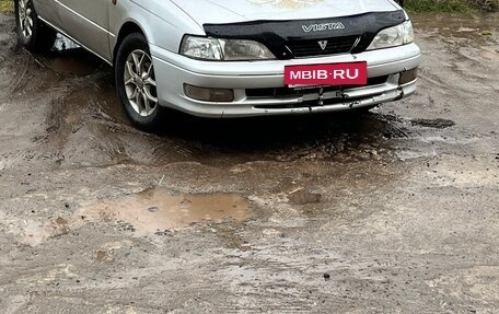 Toyota Vista, 1986 год, 200 000 рублей, 2 фотография