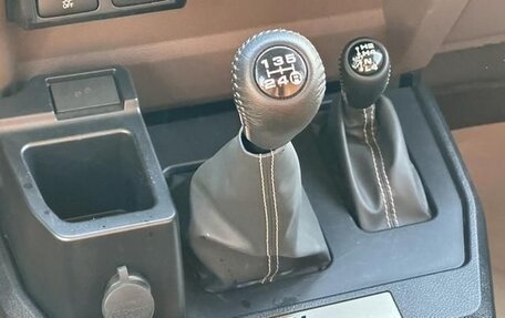 Toyota Land Cruiser 70, 2023 год, 7 704 000 рублей, 10 фотография