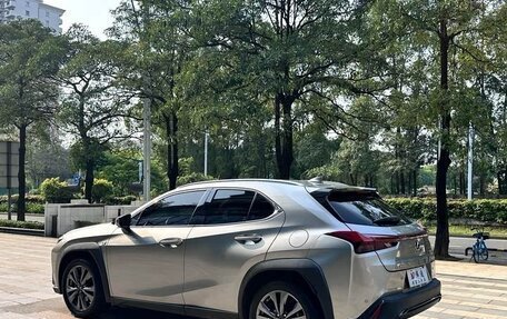 Lexus UX I, 2021 год, 2 247 000 рублей, 5 фотография
