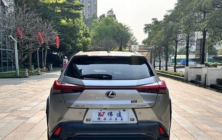 Lexus UX I, 2021 год, 2 247 000 рублей, 6 фотография