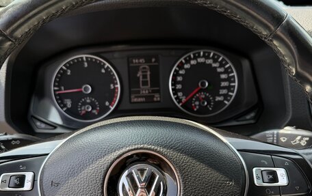 Volkswagen Amarok I рестайлинг, 2019 год, 2 999 999 рублей, 10 фотография