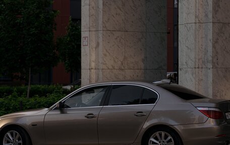 BMW 5 серия, 2008 год, 1 200 000 рублей, 3 фотография