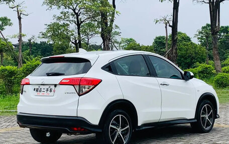 Honda Vezel, 2020 год, 1 350 000 рублей, 6 фотография