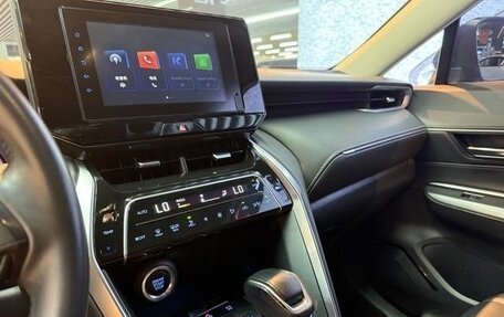 Toyota Harrier, 2022 год, 2 430 000 рублей, 11 фотография
