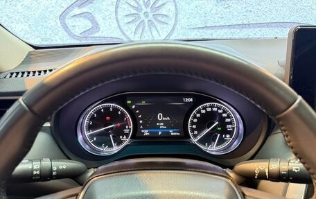 Toyota Harrier, 2022 год, 2 430 000 рублей, 12 фотография