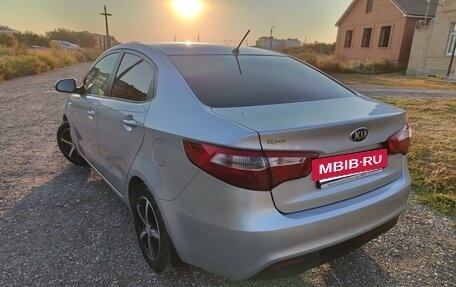 KIA Rio III рестайлинг, 2014 год, 880 000 рублей, 3 фотография