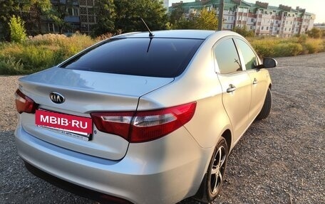 KIA Rio III рестайлинг, 2014 год, 880 000 рублей, 4 фотография