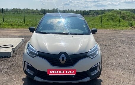 Renault Kaptur I рестайлинг, 2018 год, 1 050 000 рублей, 2 фотография