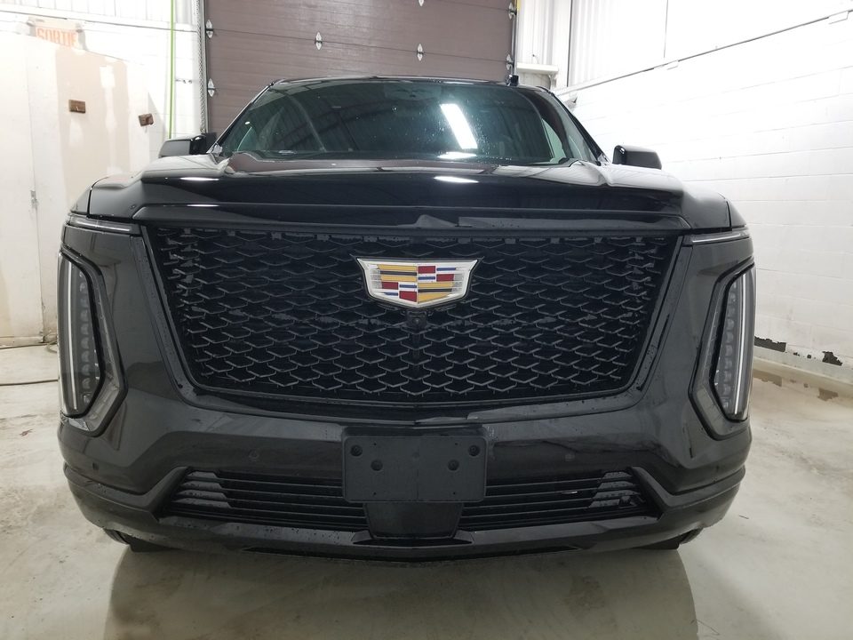 Cadillac Escalade V, 2025 год, 23 000 000 рублей, 2 фотография