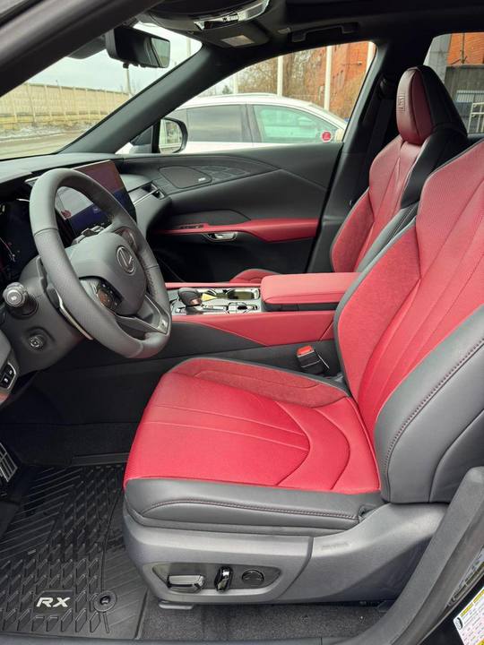 Lexus RX IV рестайлинг, 2025 год, 11 500 000 рублей, 6 фотография