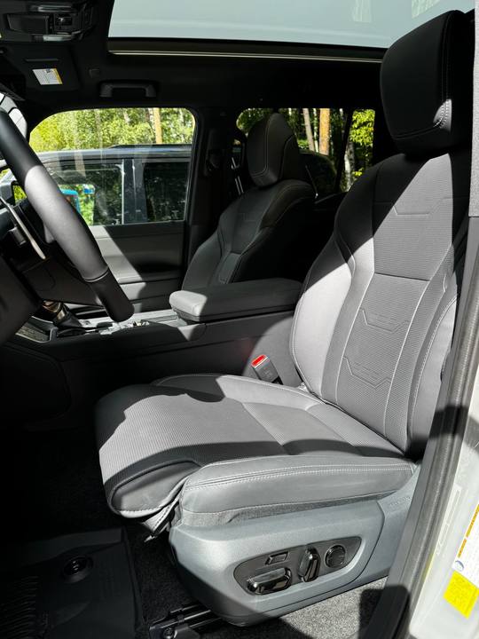 Lexus GX II рестайлинг 2, 2024 год, 15 000 000 рублей, 5 фотография