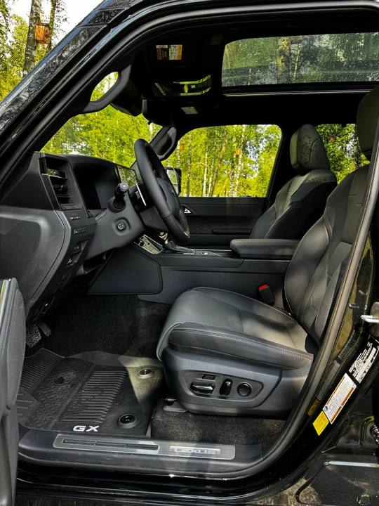 Lexus GX II рестайлинг 2, 2024 год, 14 300 000 рублей, 8 фотография