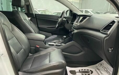 Hyundai Tucson III, 2017 год, 2 150 000 рублей, 28 фотография