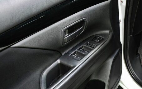 Mitsubishi Outlander III рестайлинг 3, 2019 год, 2 200 000 рублей, 22 фотография