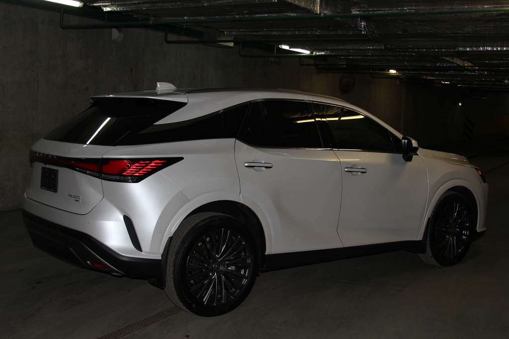 Lexus RX IV рестайлинг, 2024 год, 9 800 000 рублей, 7 фотография