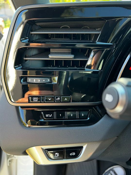 Lexus RX IV рестайлинг, 2025 год, 11 500 000 рублей, 14 фотография