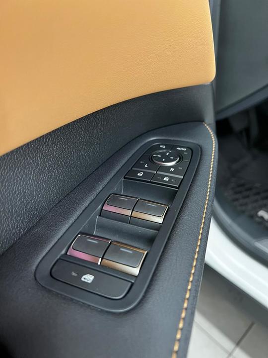 Lexus RX IV рестайлинг, 2024 год, 9 800 000 рублей, 19 фотография