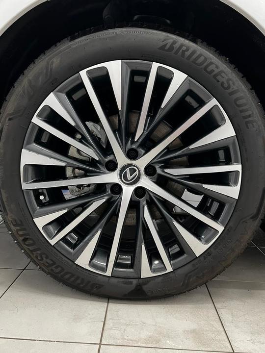 Lexus RX IV рестайлинг, 2024 год, 9 800 000 рублей, 10 фотография