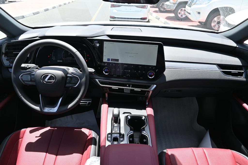 Lexus RX IV рестайлинг, 2024 год, 9 800 000 рублей, 12 фотография