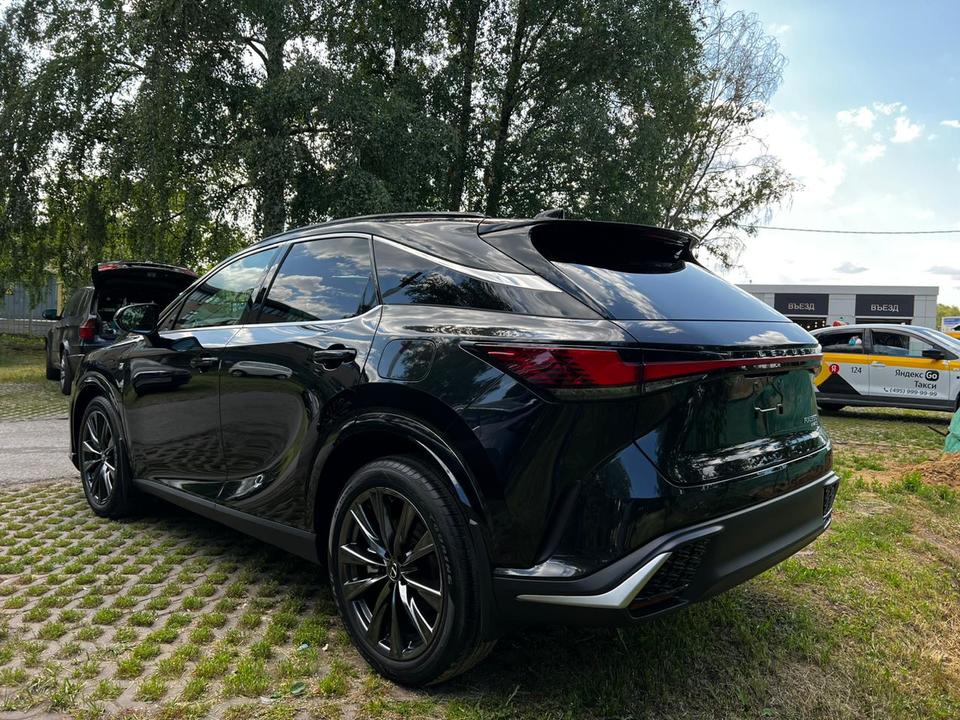 Lexus RX IV рестайлинг, 2024 год, 9 800 000 рублей, 6 фотография