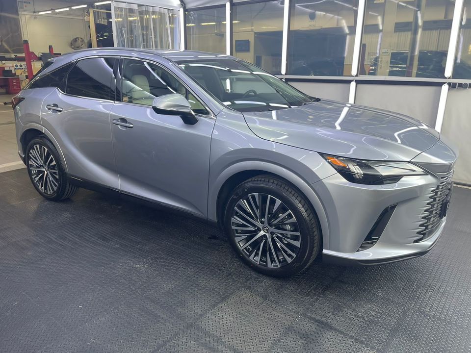 Lexus RX IV рестайлинг, 2024 год, 9 800 000 рублей, 3 фотография