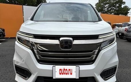 Honda Stepwgn IV, 2021 год, 1 810 027 рублей, 2 фотография