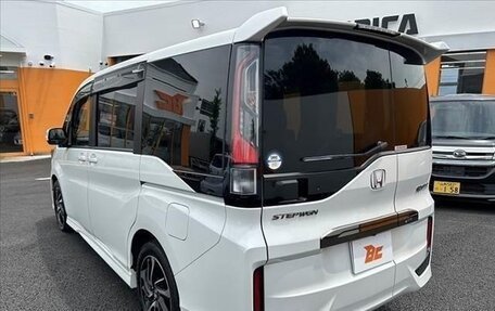 Honda Stepwgn IV, 2021 год, 1 810 027 рублей, 5 фотография