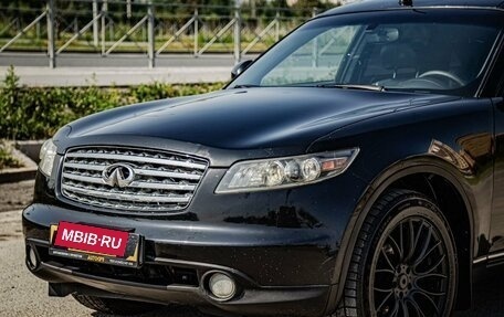 Infiniti FX I, 2005 год, 750 000 рублей, 5 фотография