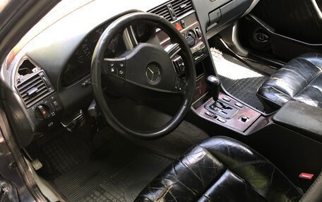 Mercedes-Benz C-Класс, 1997 год, 230 000 рублей, 8 фотография